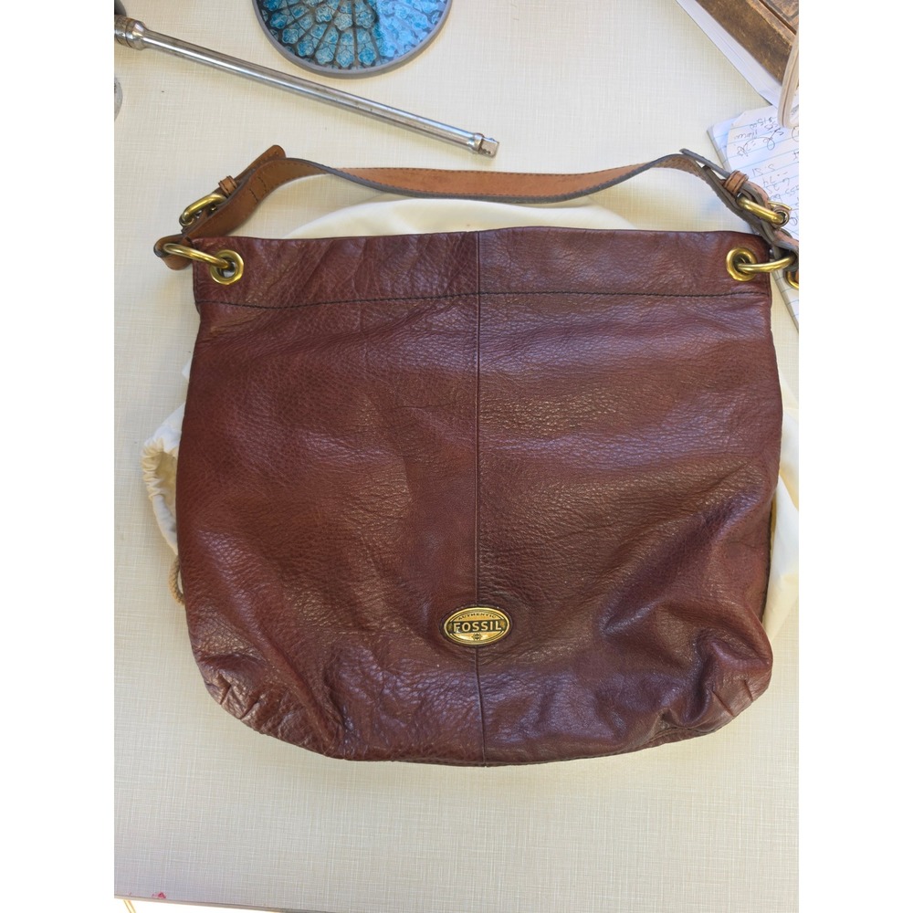 Fossil Hobo Bag Brown Pebbled Leather Shoulder Bag Brass Hardware Key Charm